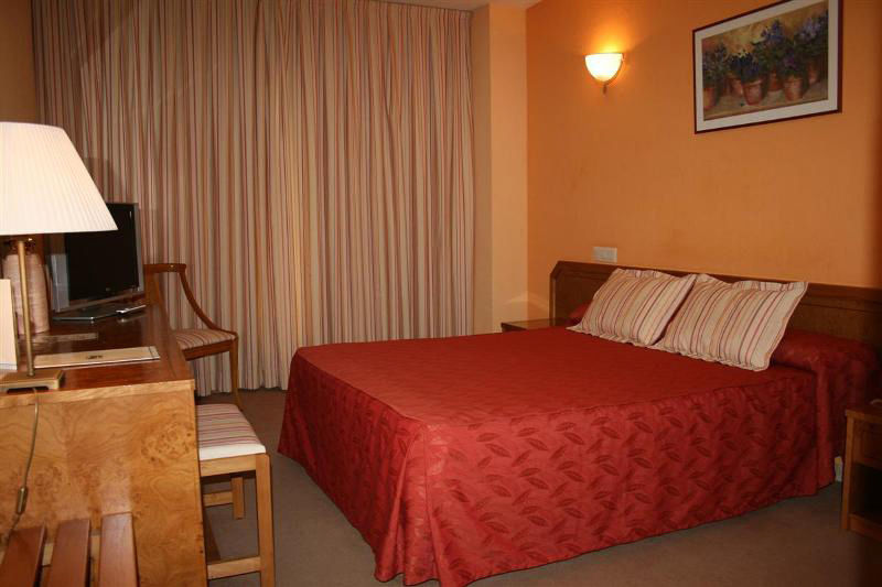 Hotel Borgia Gandia Room photo